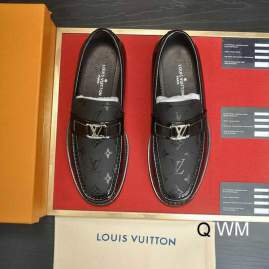 Picture of Louis Vuitton Shoes _SKULVsz38-45WM061513250